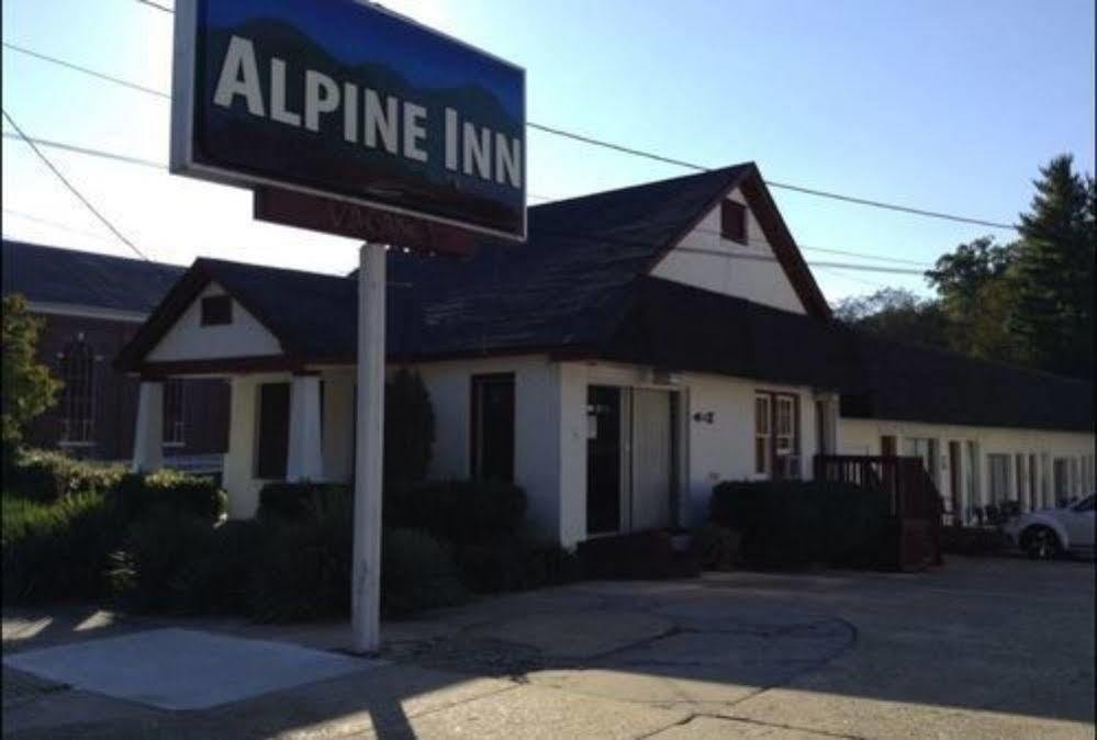 Alpine Inn Гот-Спрінґс Екстер'єр фото